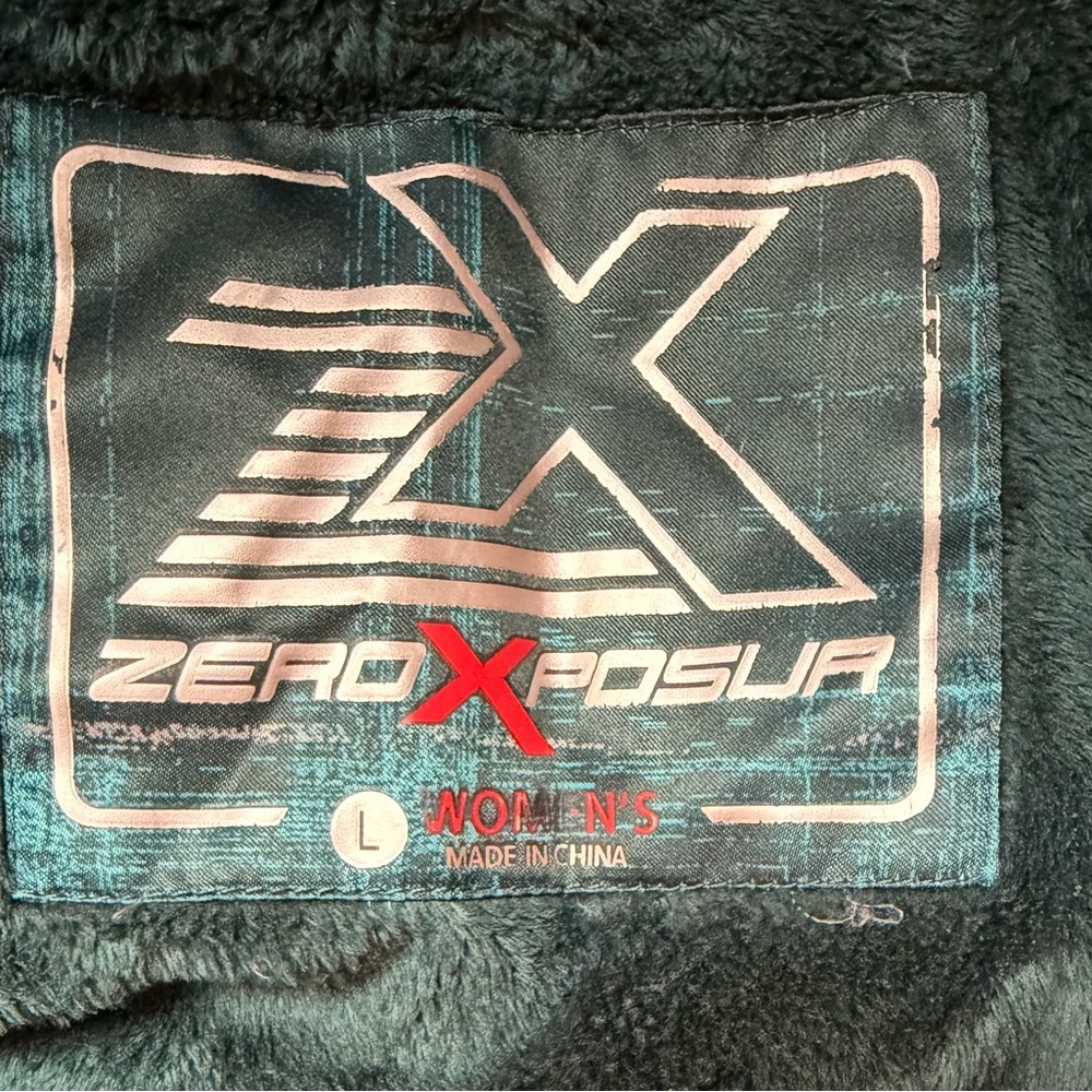 ZeroXposur Women’s Large Teal Plaid Puffer Jacket Hooded - Picture 4 of 6